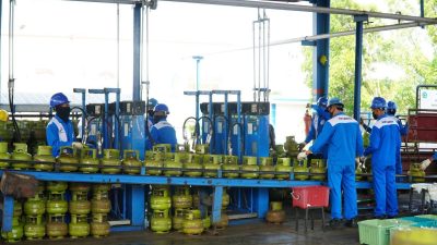 Pertamina Akan Tertibkan Hotel, Katering dan Laundry Yang Gunakan LPG Subsidi