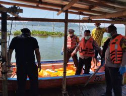 Seorang Pria Ditemukan Tenggelam Di Danau Rawa Pening Terikat Tabung Gas dan Aki Mobil